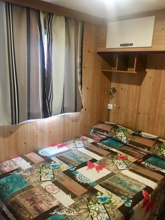 Camping Boneta 바루에라 외부 사진